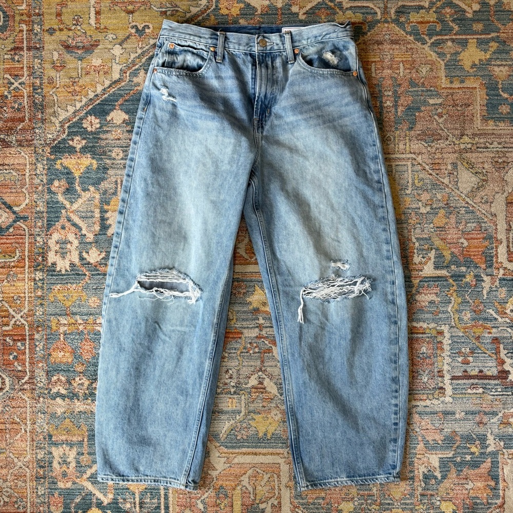 Gap High Rise Barrel Jeans 12/31